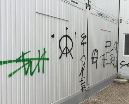 Graffiti entfernen Container
